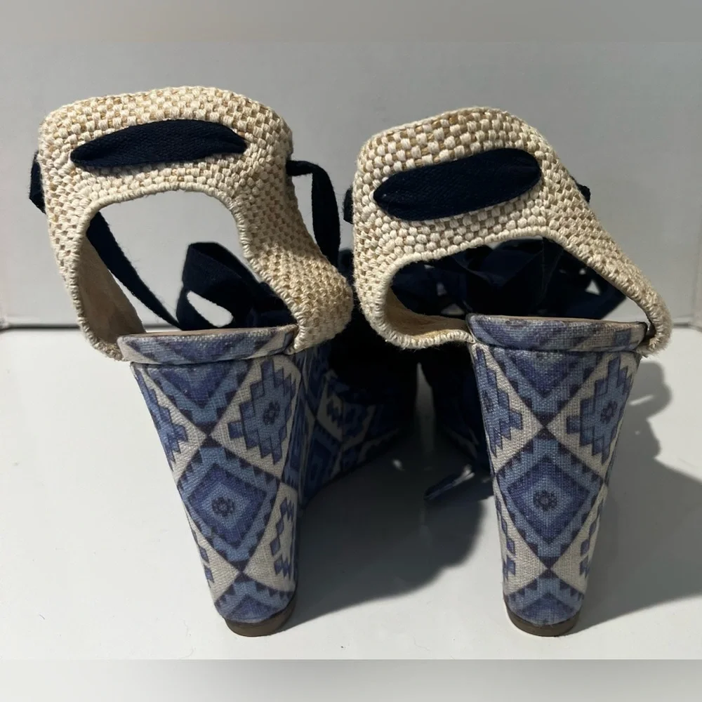 Theodora & Callum by Stuart Weitzman Biarritz Blue Aztec Espadrille Wedges Sz 10